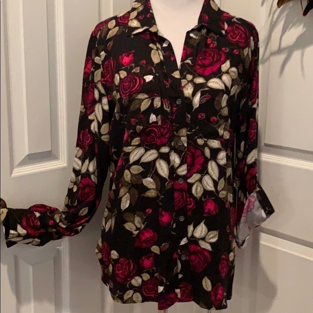 Rock & Republic black and rose button down shirt